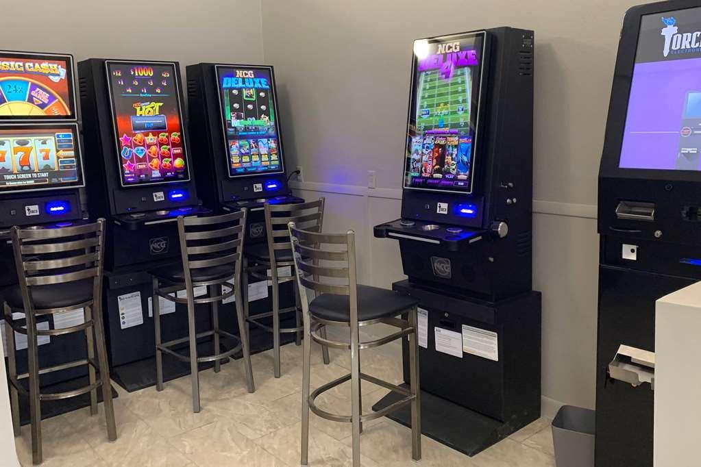 Super 8 By Wyndham Kirksville-University Area Interior photo