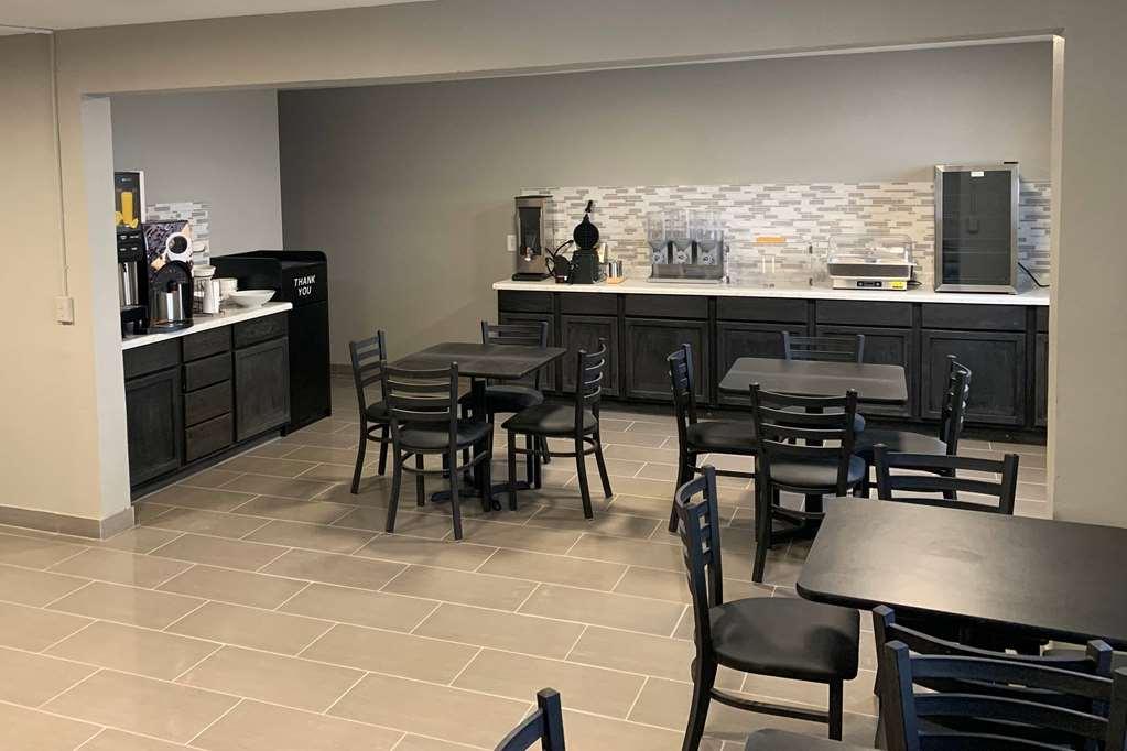 Super 8 By Wyndham Kirksville-University Area Facilities photo
